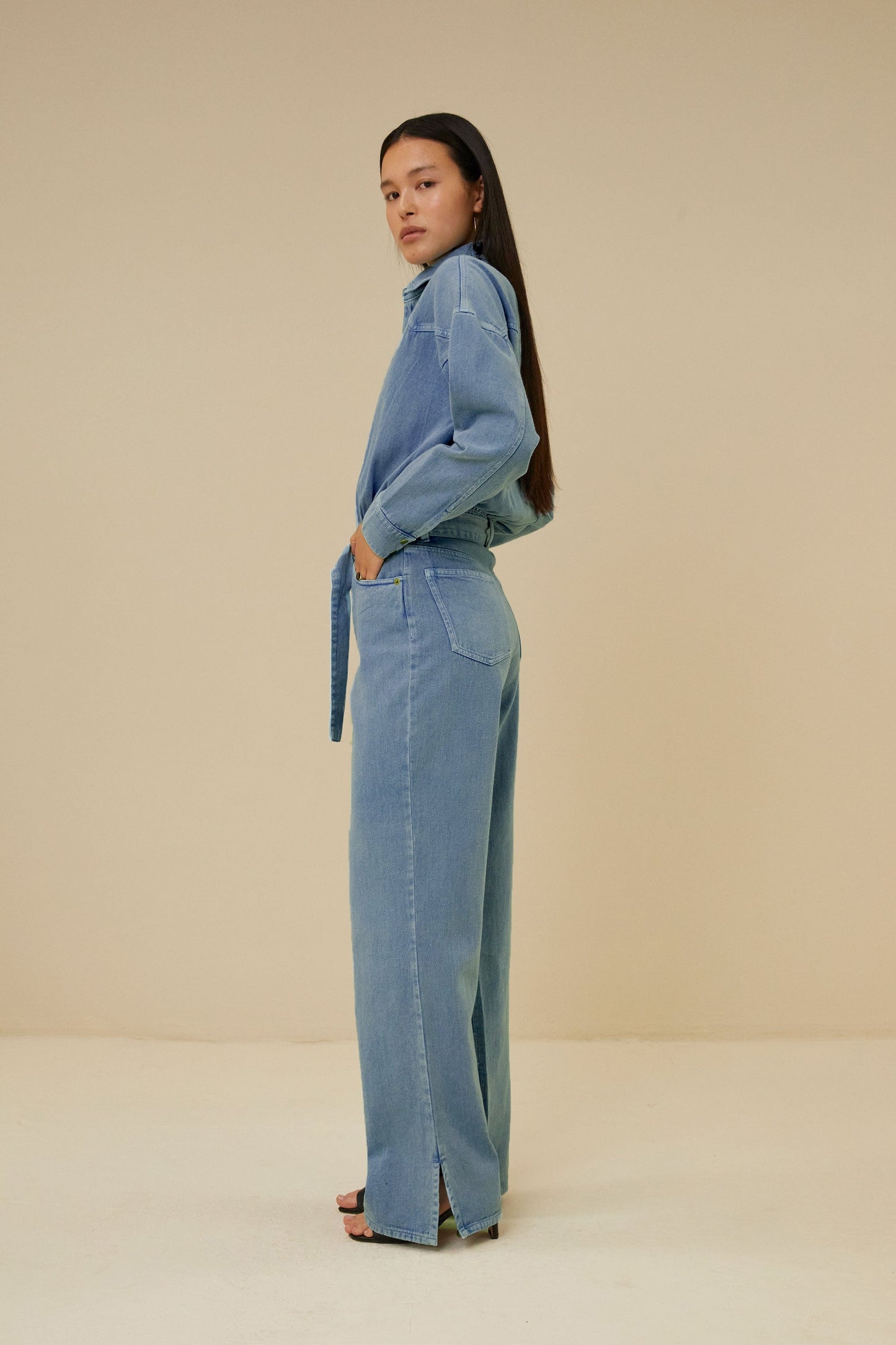 mae denim suit | light denim