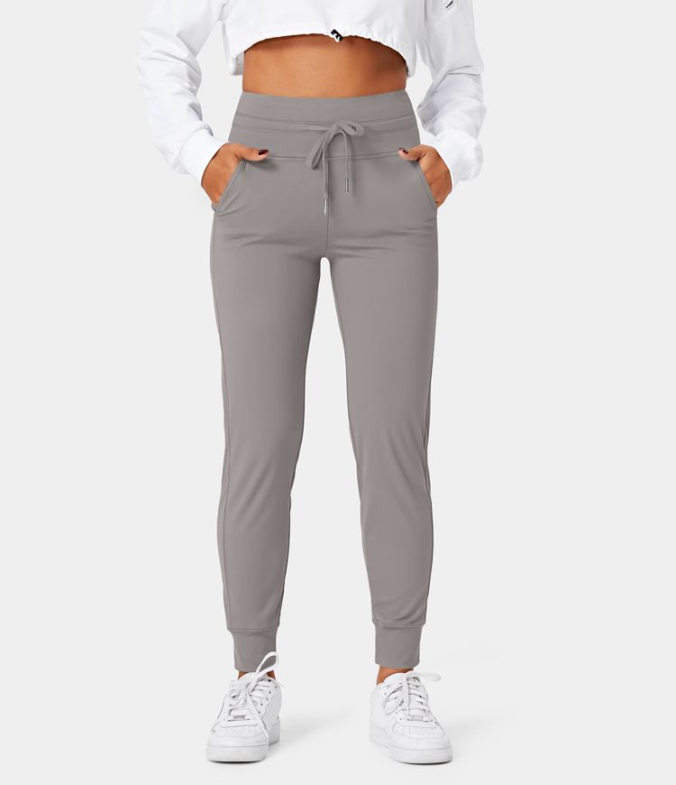 SoftlyZero ™ Airy Single -Gekleurde, klassieke joggingbroek in volledige lengte met een hoge taille