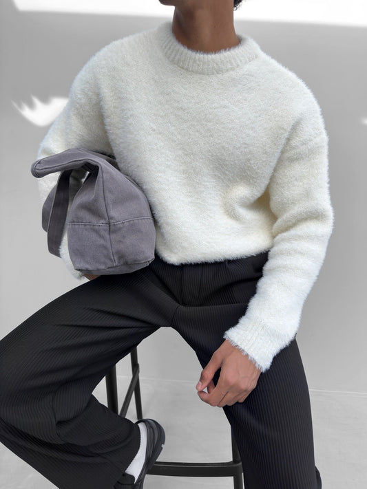 Oversize Fluffy Breat Sweater Ecru