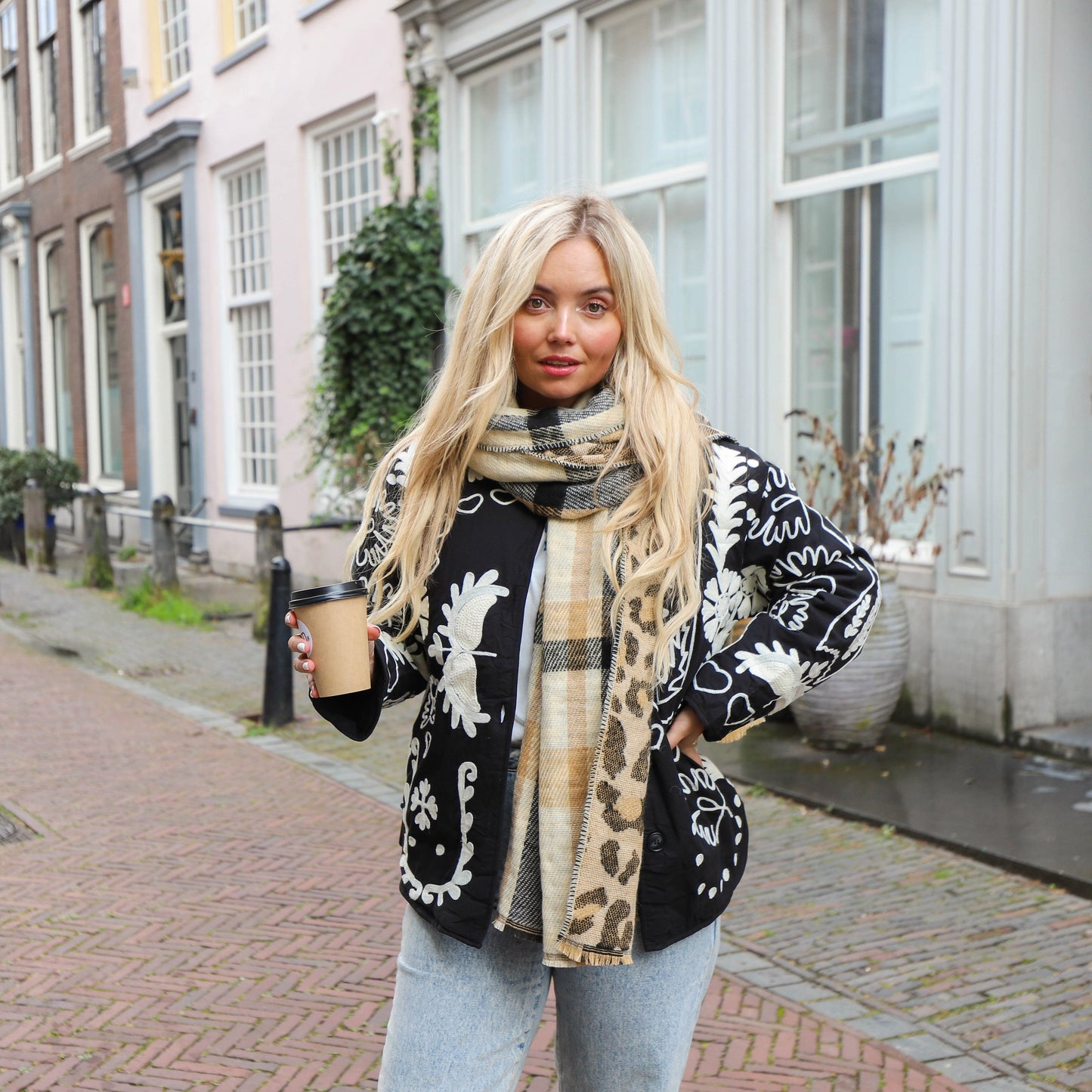 Sissy jacket black white