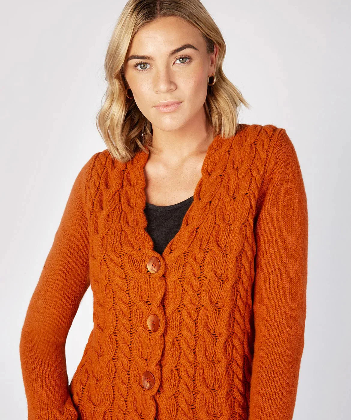 Horseshoe Cable Cardigan Terracotta